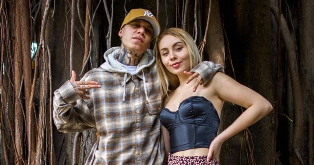 Santa Fe Klan y Maya Nazor