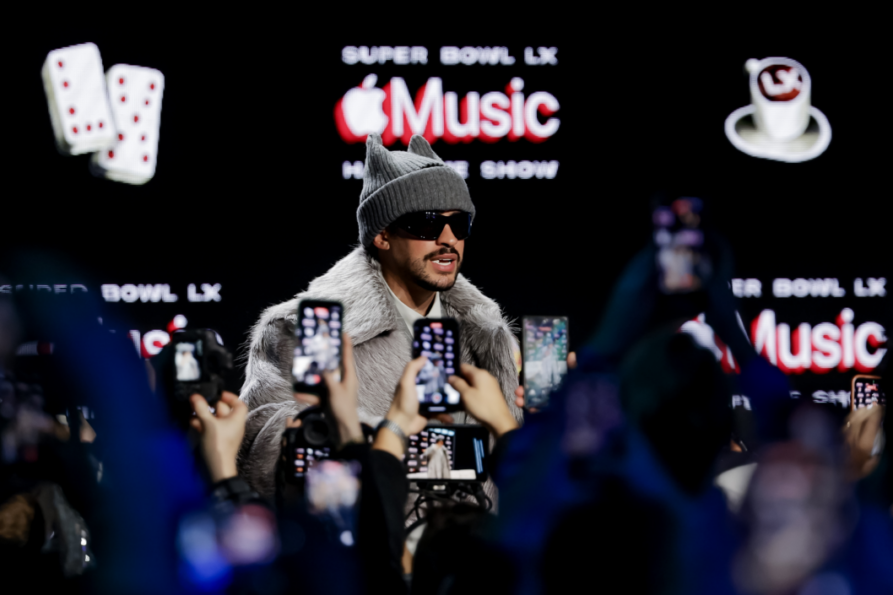 ¿Bad Bunny tendrá invitados en su show de medio tiempo en el Super Bowl LX?